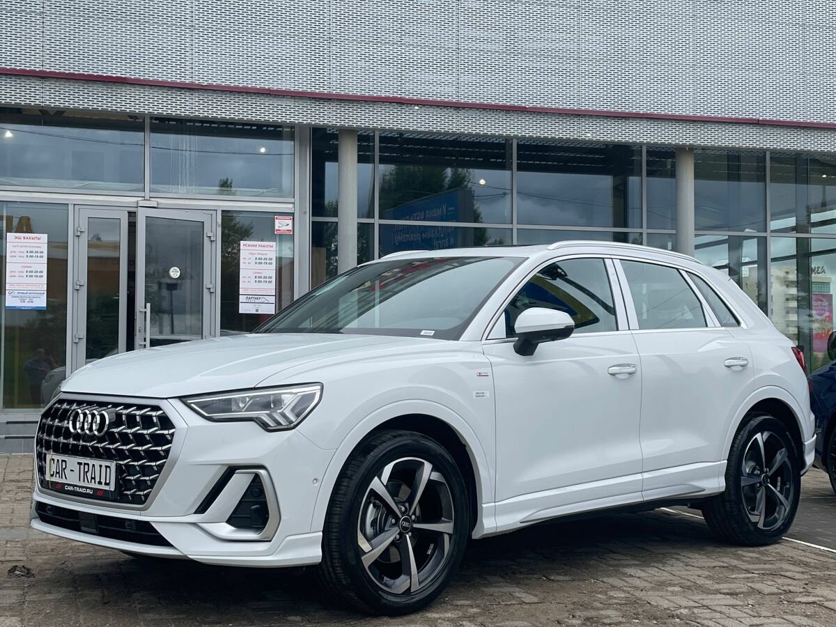 Открыть фотографии: Audi Q3 II (F3)