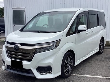 Honda Stepwgn V Рестайлинг